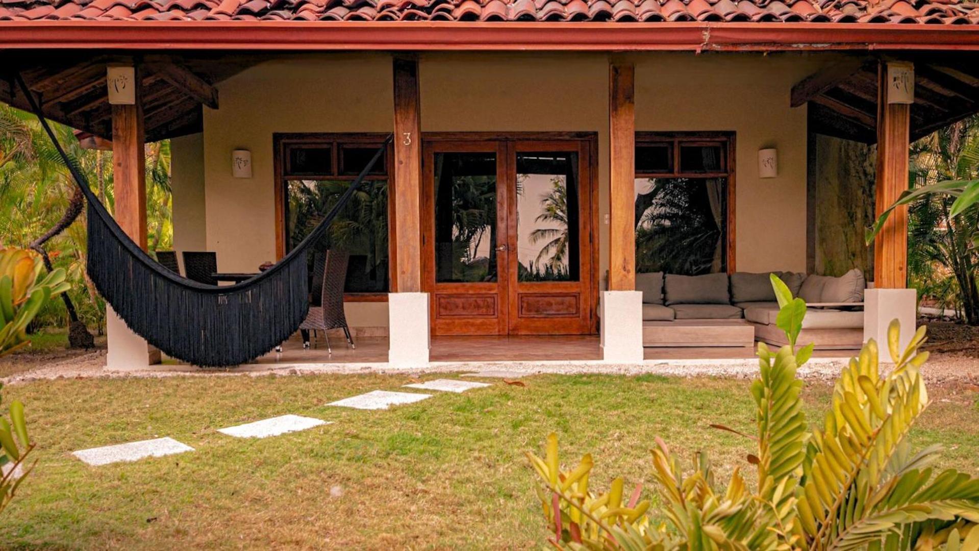 Playa Cielo Beachfront - Santa Teresa, Costa Rica Hotel 3*